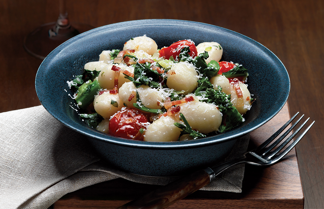 Gnocchis aux rapinis, à la pancetta et aux tomates