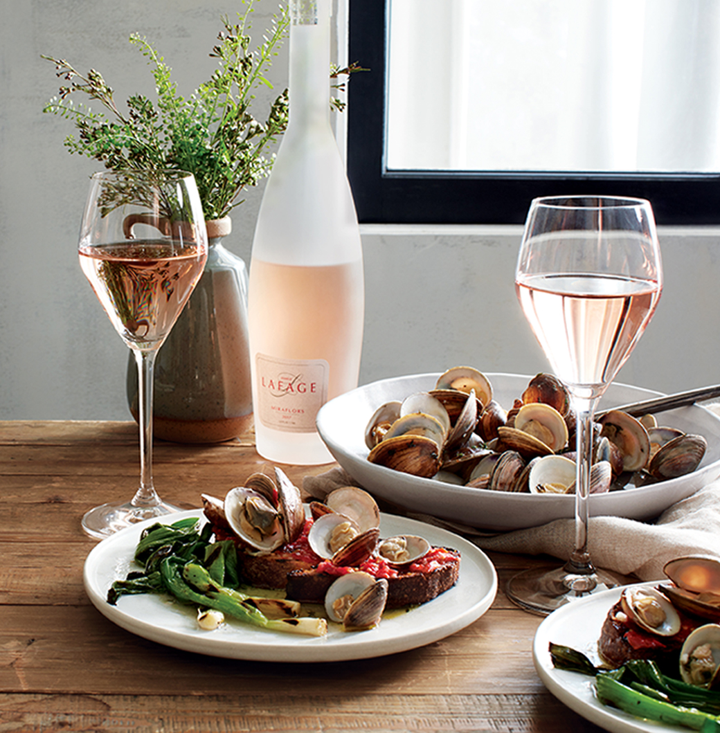  When It Comes to Summer Entertaining, It’s Rosé All the Way