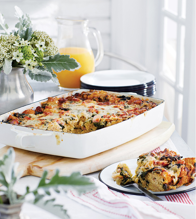 Strata au jambon fumé, au gruyère et aux épinards