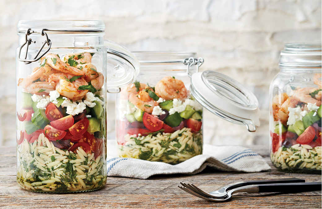 Salade d’orzo et de crevettes à la grecque