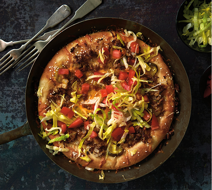 Skillet Cheeseburger Pizza