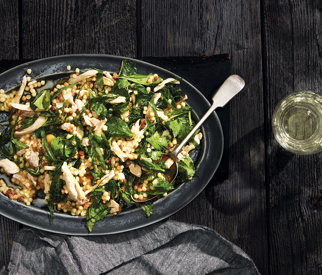 Salade de pâtes estivale au poulet et aux fines herbes