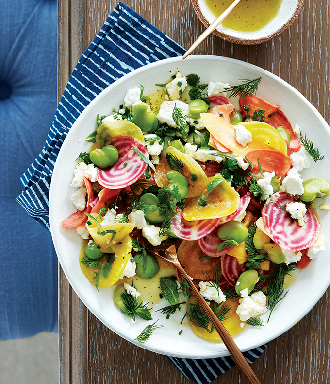 Salade de légumes-racines et de caillé de chèvre