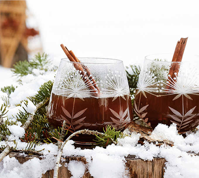 Boisson chaude aux agrumes et à la cannelle