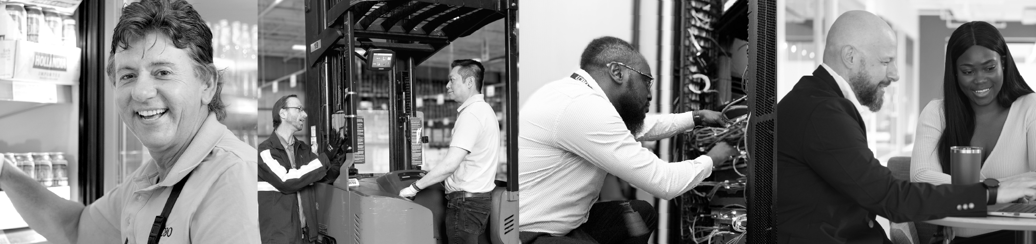 Un collage en noir et blanc présentant les différentes possibilités d’emploi à la LCBO.  Quatre images montrent un employé du commerce de détail qui met de la bière en rayon, des employés d’un entrepôt qui discutent autour d’un chariot élévateur, un employé du service informatique du siège social qui répare un serveur et un employé du siège social qui tient une réunion à un bureau. Dans ce collage, tout le monde sourit et apprécie son travail.